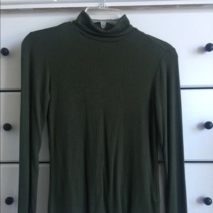 Olive green forever 21 turtleneck